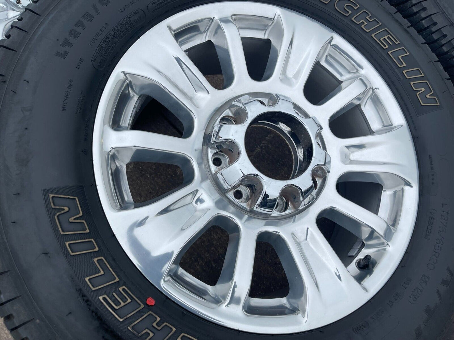 20" Ford F-250 F-350 OEM King Ranch wheels rims 10294 tires MICHELIN