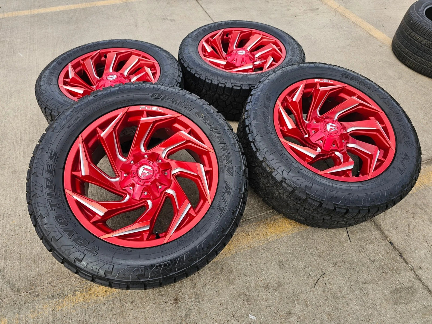 20x9 Fuel D754 REACTION Chevy Silverado Ford F-150 RAM wheels rims 6x139 6x135