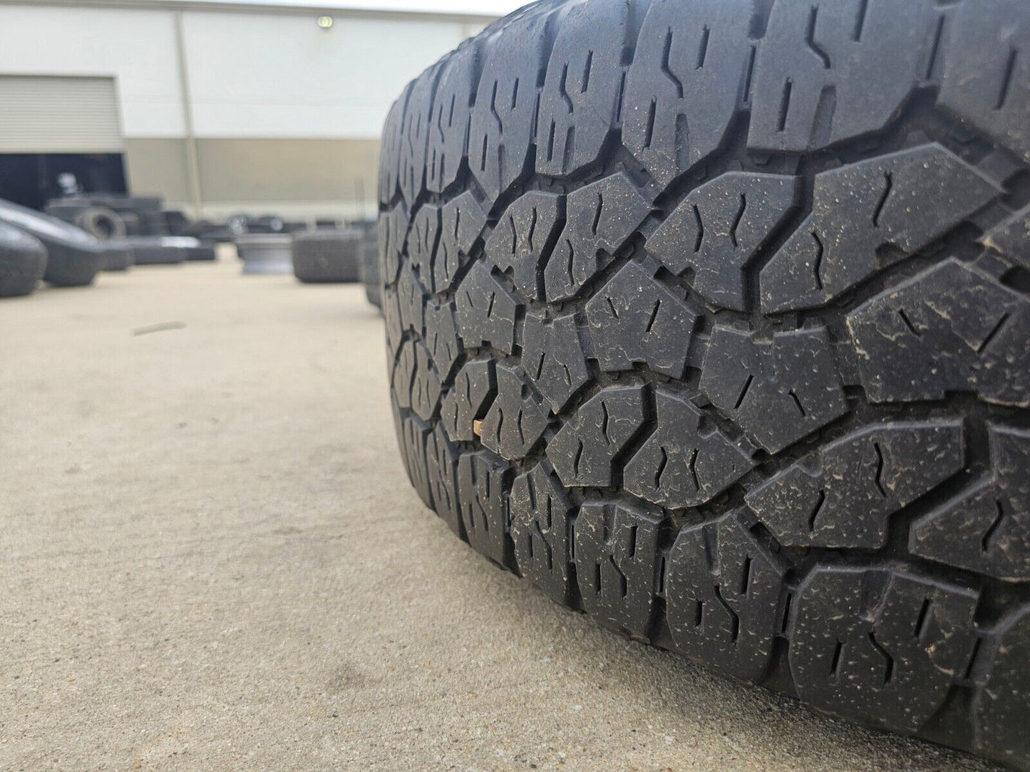 20" Ford F-250 OEM 3951 3845 rim wheel tire spare GOODYEAR