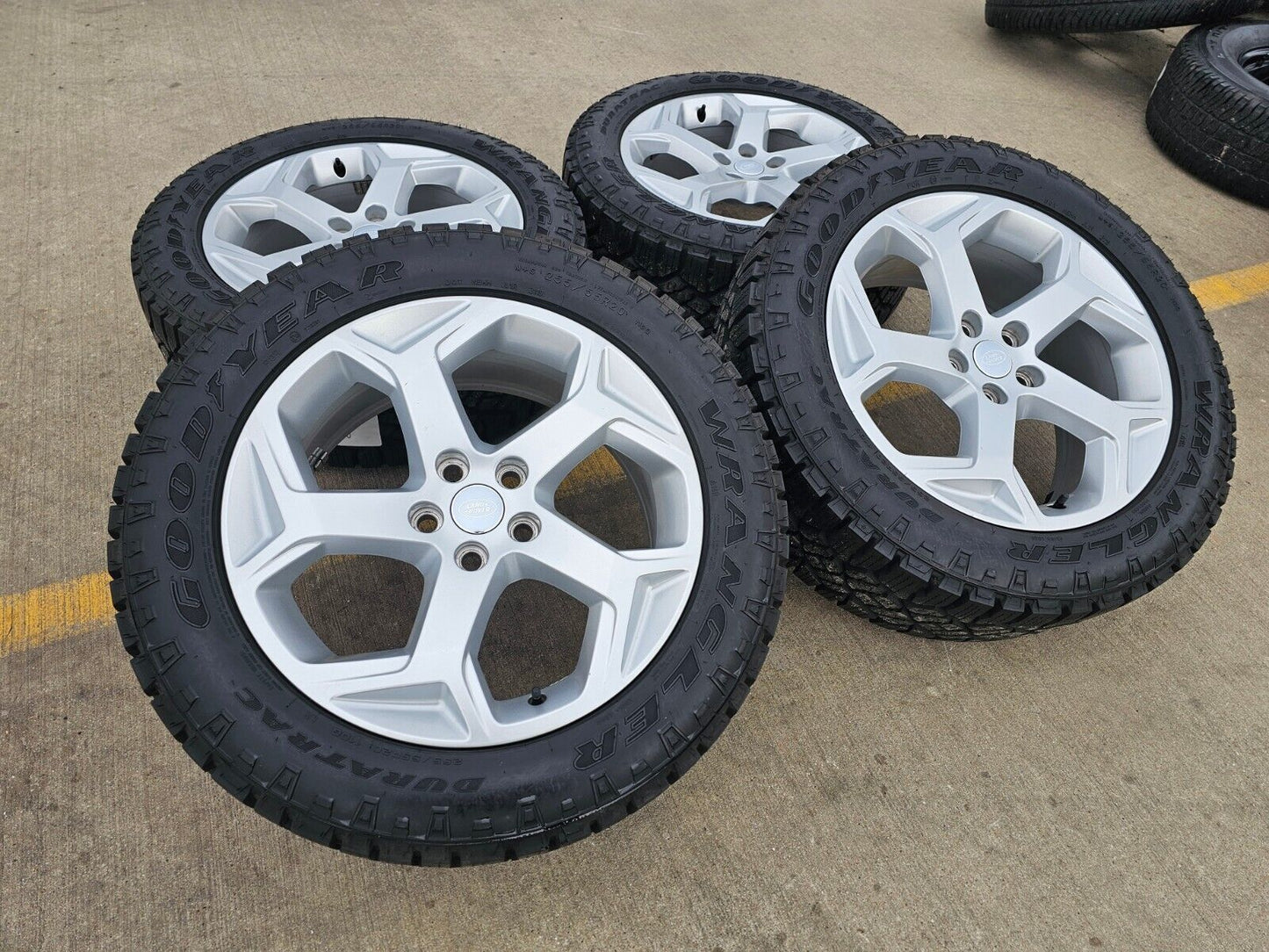 20" Range Land Rover OEM 72310 wheels rims A/T tires DURATRAC