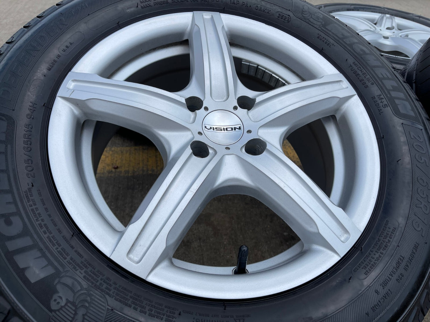 15" 15x6.5 Vision 469 Nissan Kicks Versa wheels rims tires 4x100