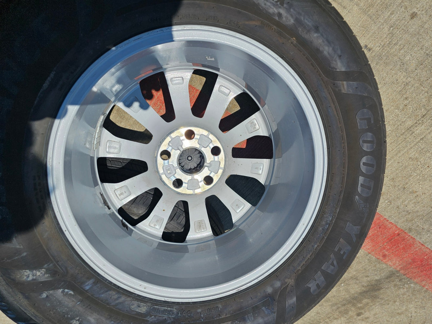 18" Toyota Grand Highlander OEM wheels rims tires Lexus TX350 2024 2025 2026