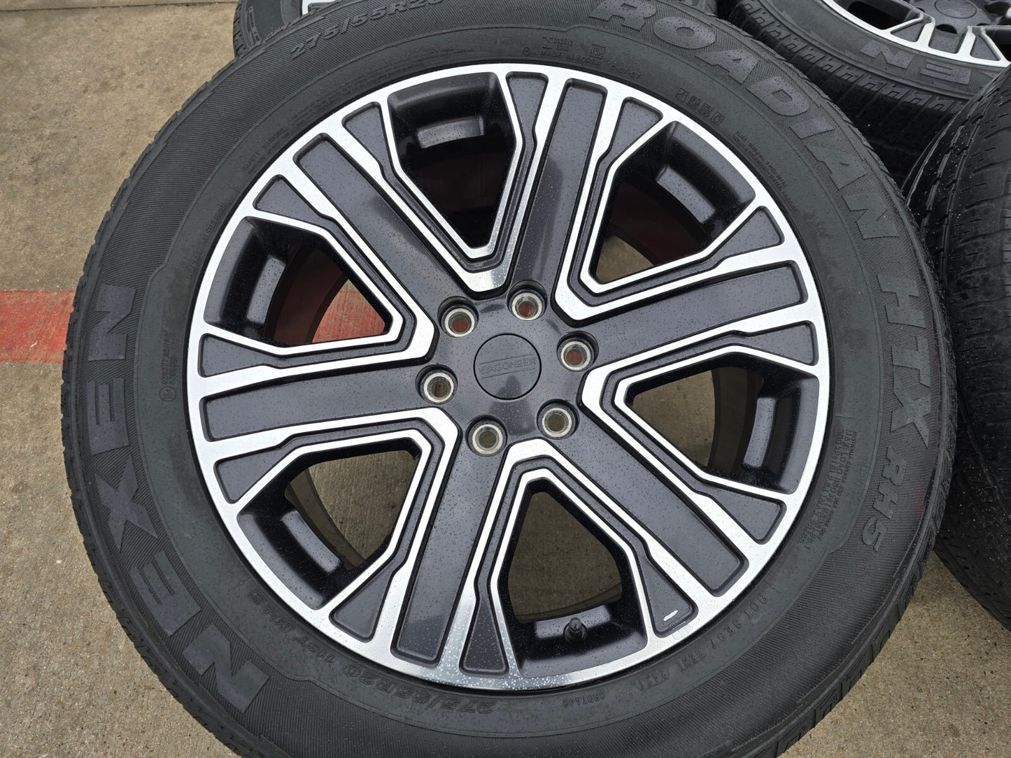 20" Jeep Grand Wagoneer OEM wheels rims 9297 Dodge Ram 1500 tires