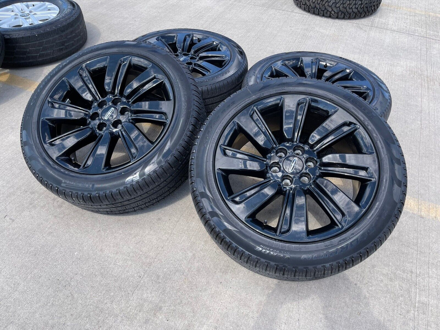 22" Lincoln Navigator OEM rims wheels Black Label 95384 10496 2022 2023 2024 NEW