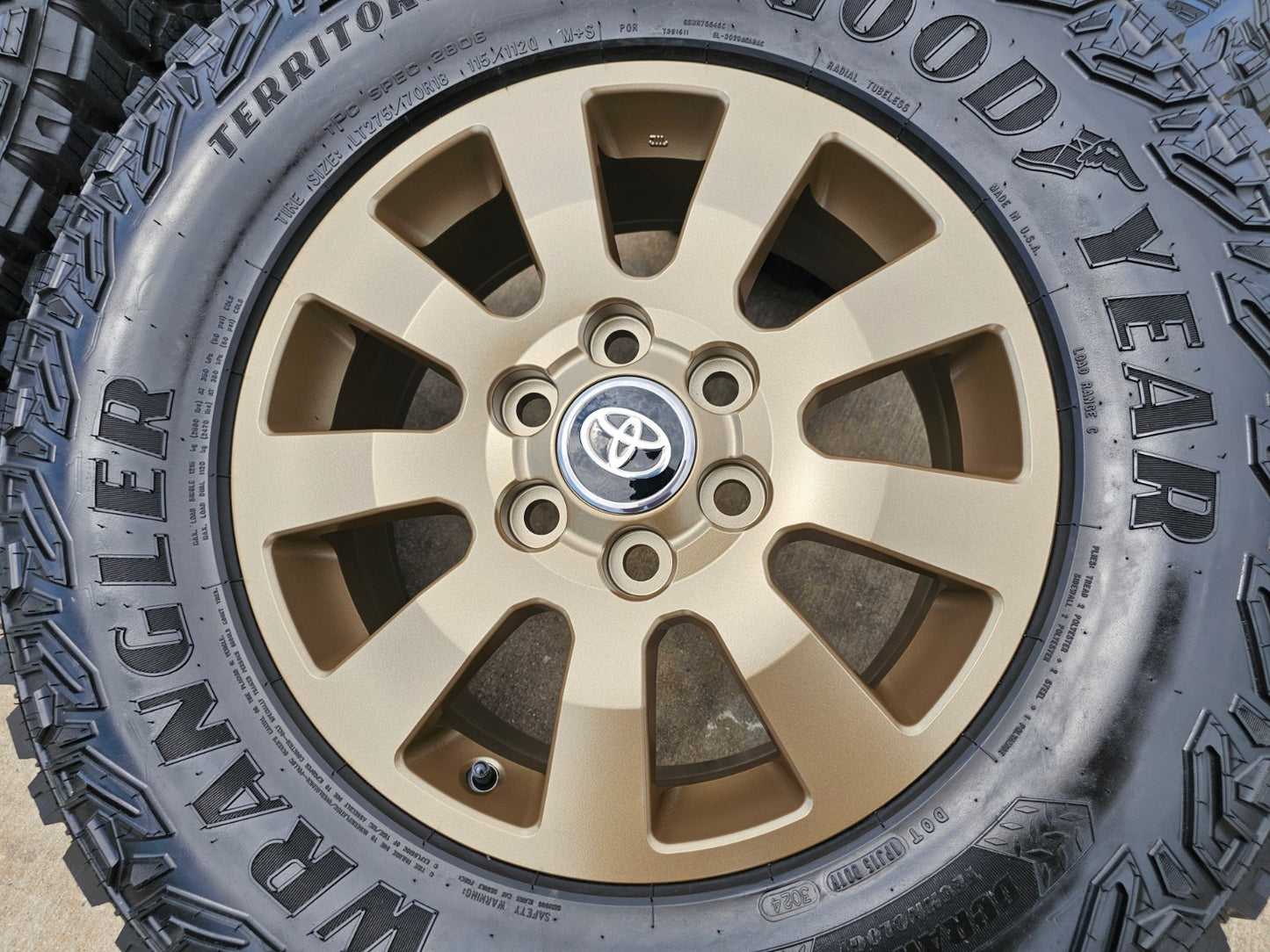 18" Toyota Land Cruiser OEM TRD wheels rims 95952 Tundra Sequoia BRONZE NEW
