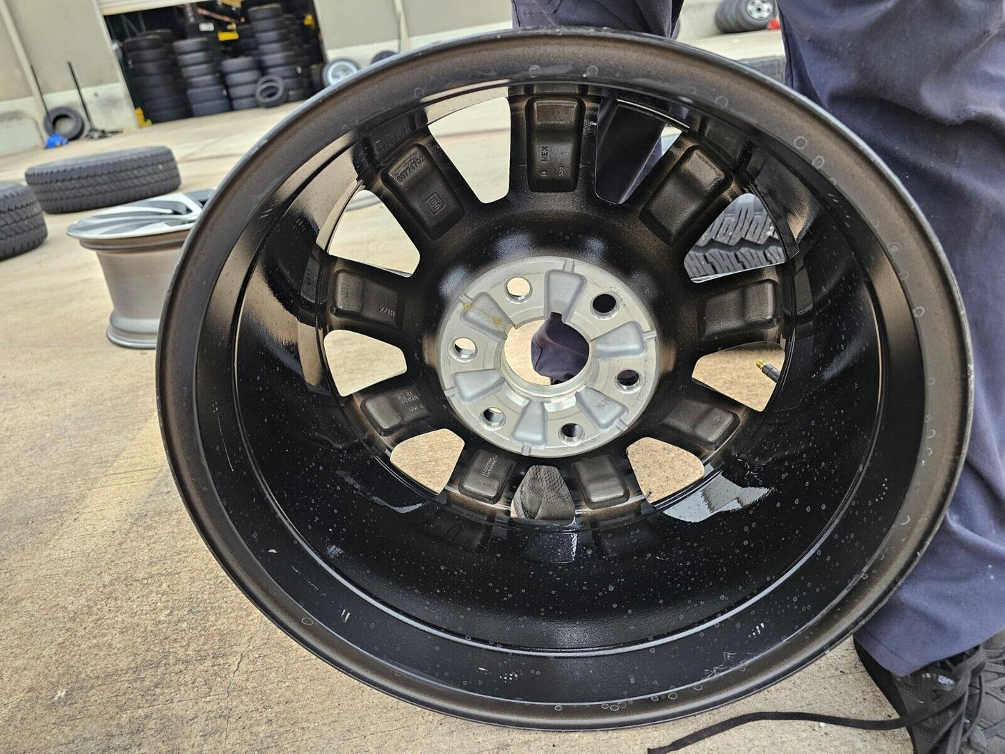 18" GMC Sierra AT4X Chevy Silverado OEM wheels rims 2024 2025 NEW