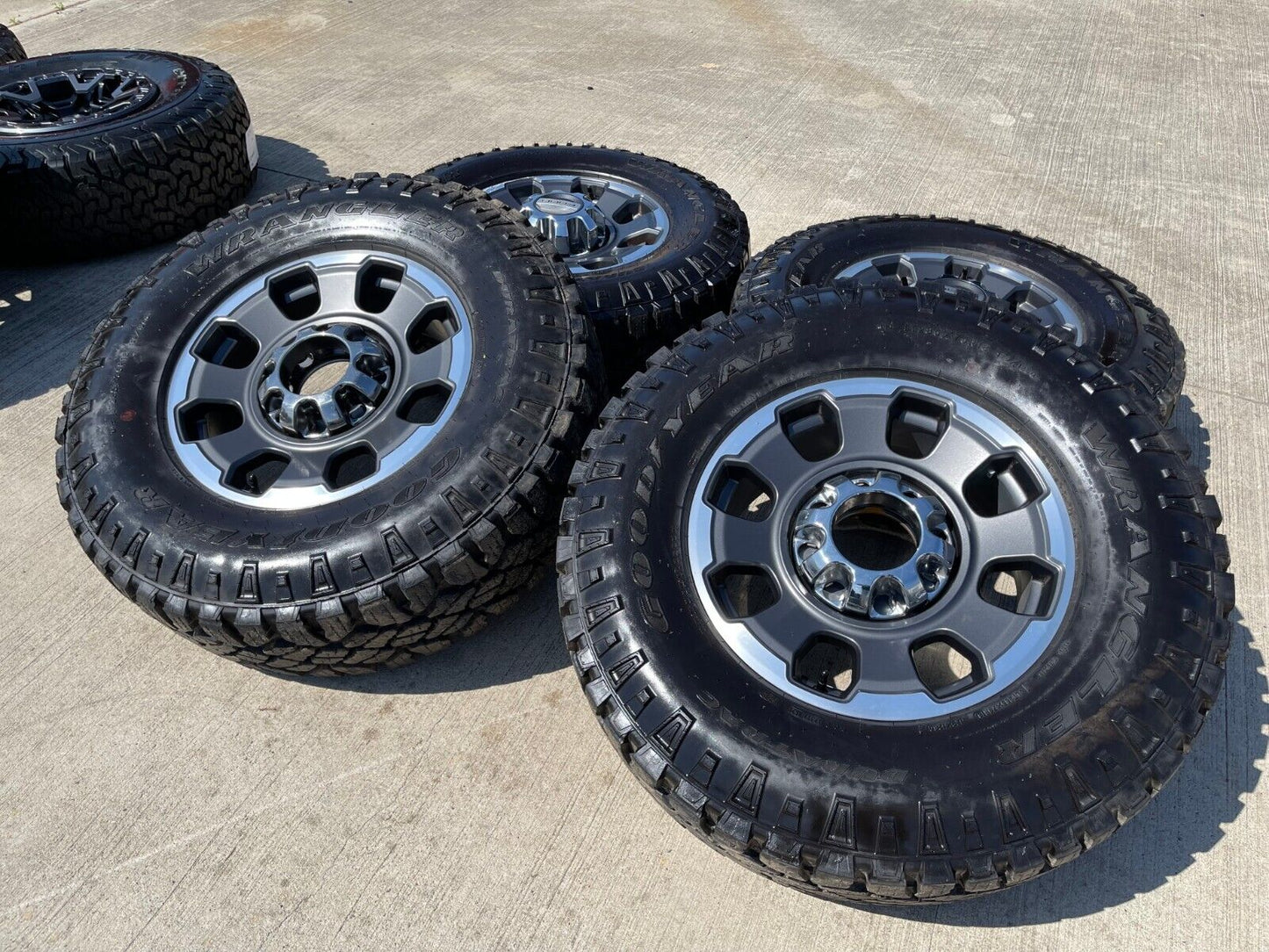 18" Ford F-250 F-350 OEM TREMOR 10482 rims wheels DURATRAC