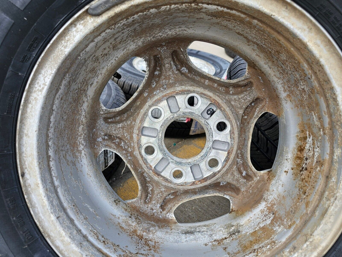16" Chevy Silverado 1500 Tahoe OEM 5073 wheels rims 2002 2003 2004 2005 2006