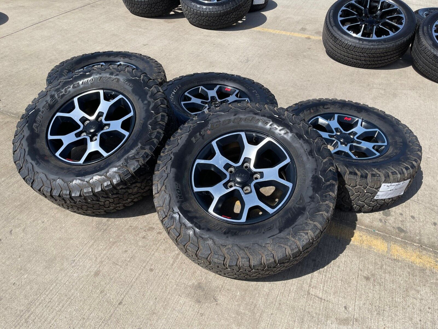 17" Jeep Wrangler Rubicon OEM 9218 Black wheels rims Gladiator BFG