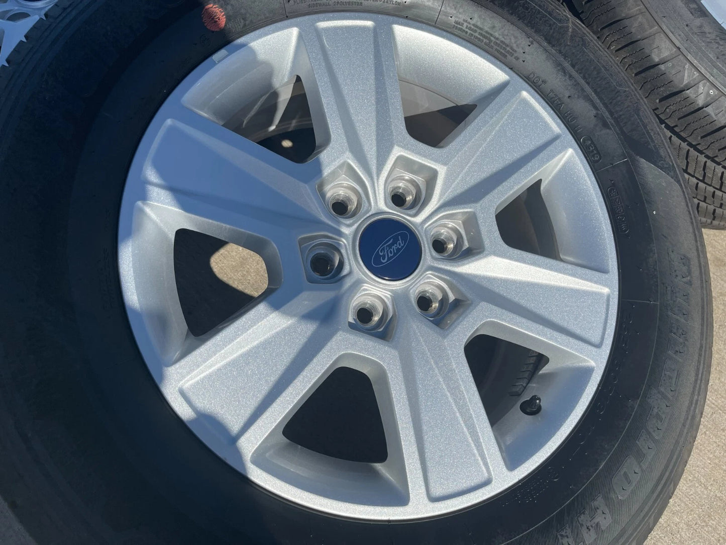 18" Ford F-150 Expedition OEM rims wheels 3997 3999 NEW