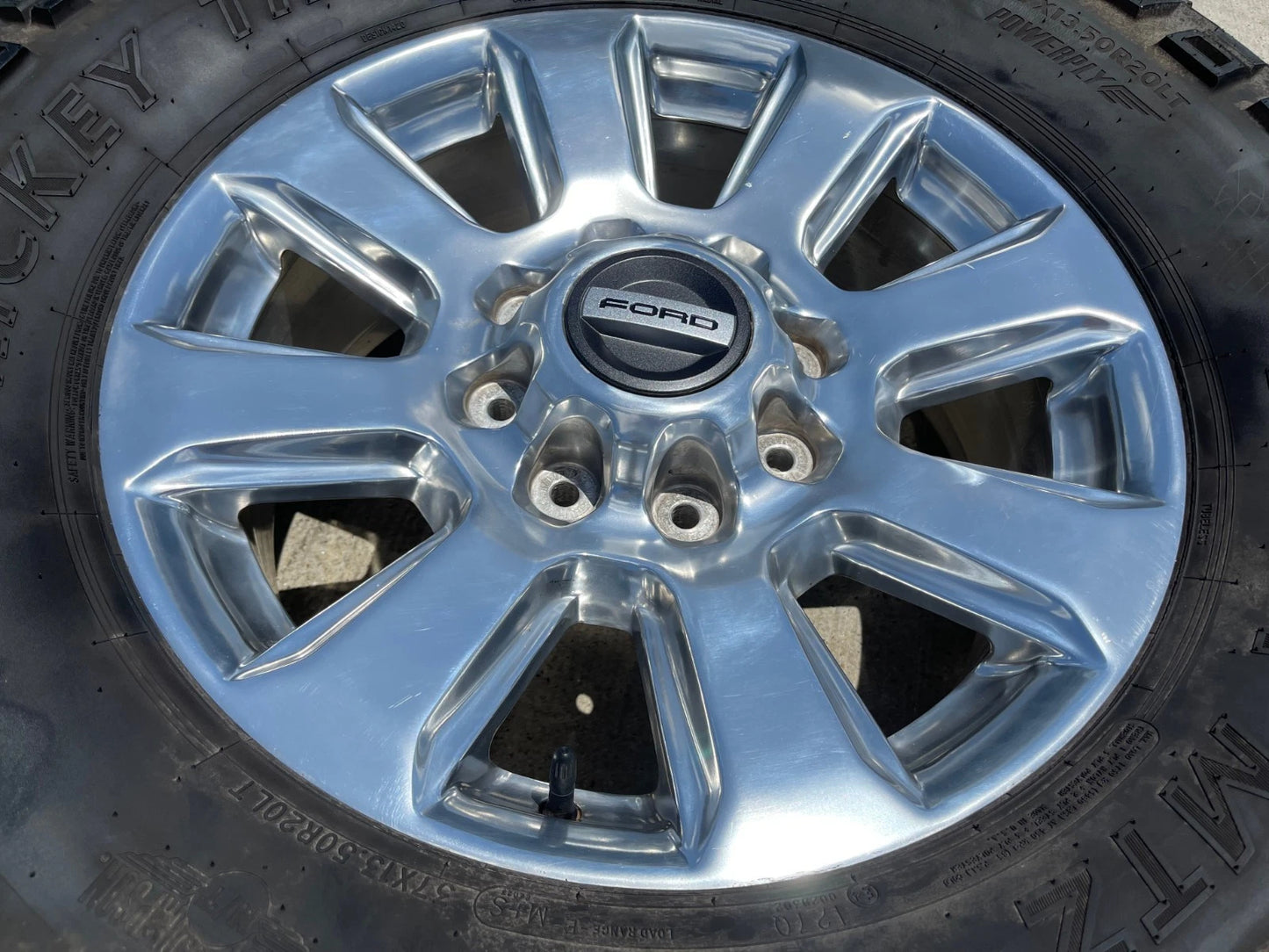 20" Ford F-250 Limited Lariat OEM 10102 rims wheels tires 37"