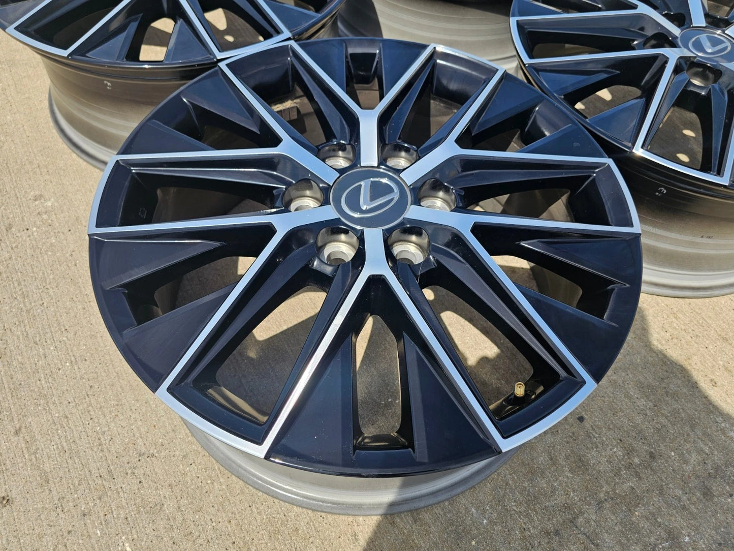 20" Lexus GX550 OEM wheels rims Toyota Land Cruiser Tundra 10545 LX600 2025 NEW