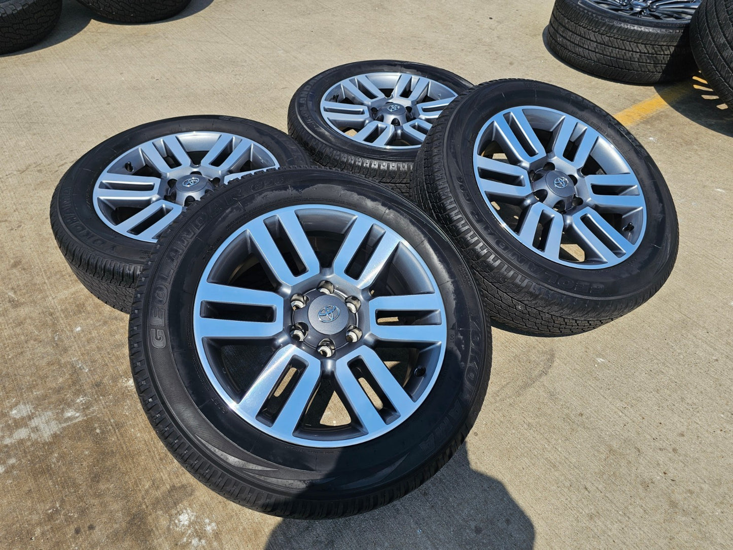 20" Toyota Tacoma 4Runner FJ Cruiser Lexus OEM 69561 wheels rims tires
