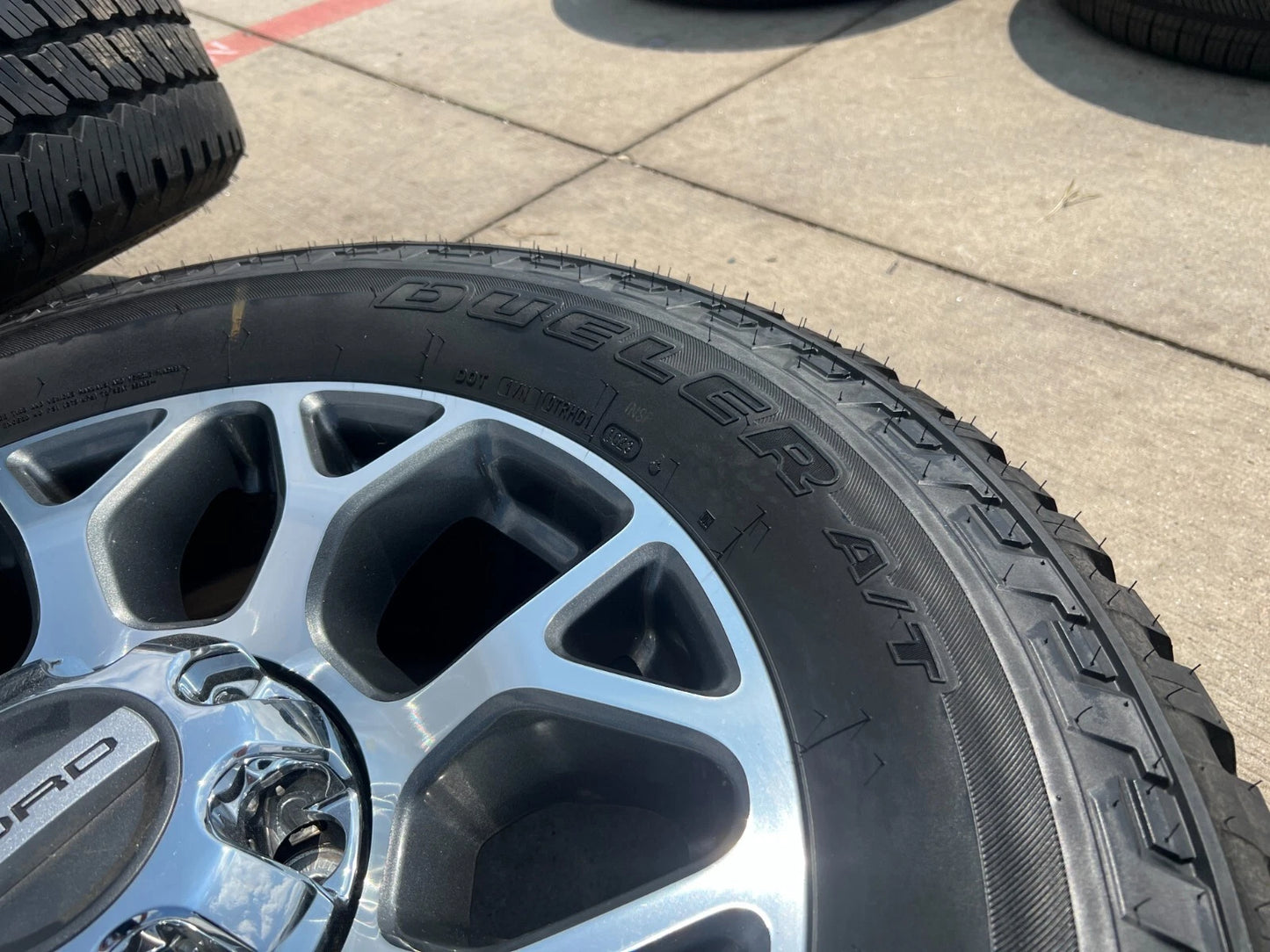 20" Ford F-250 F-350 OEM Lariat wheels rims 10292 tires NEW BRIDGESTONE
