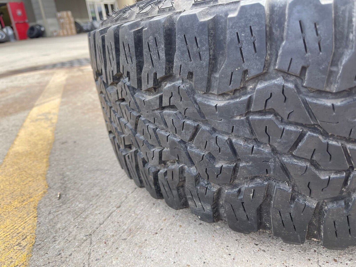(1) 275/65/20 Goodyear Wrangler Ultra Terrain A/T tire LT 10 ply load range E