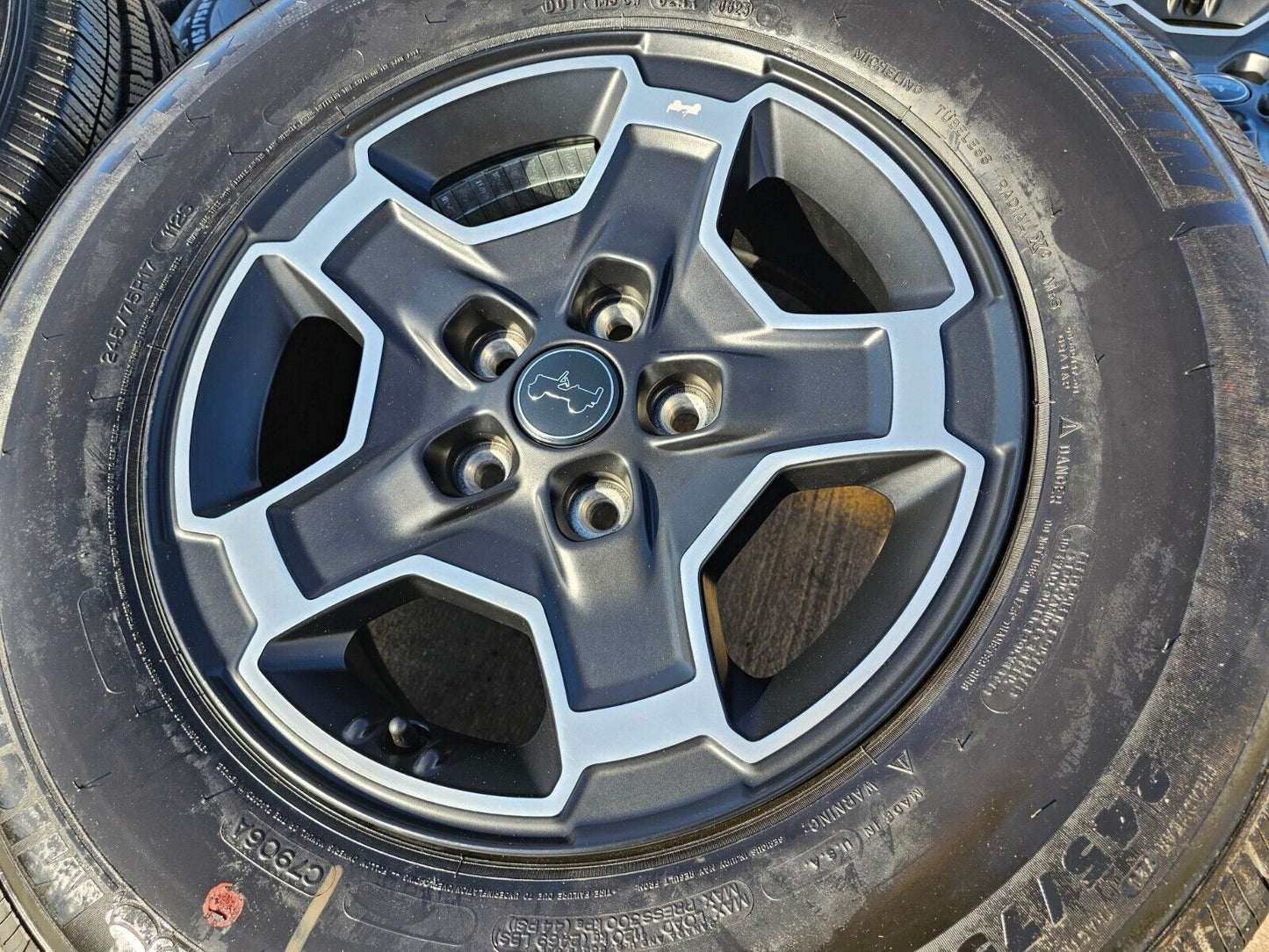 17" Jeep Gladiator RUBICON OEM black wheels rims Wrangler 96956 NEW
