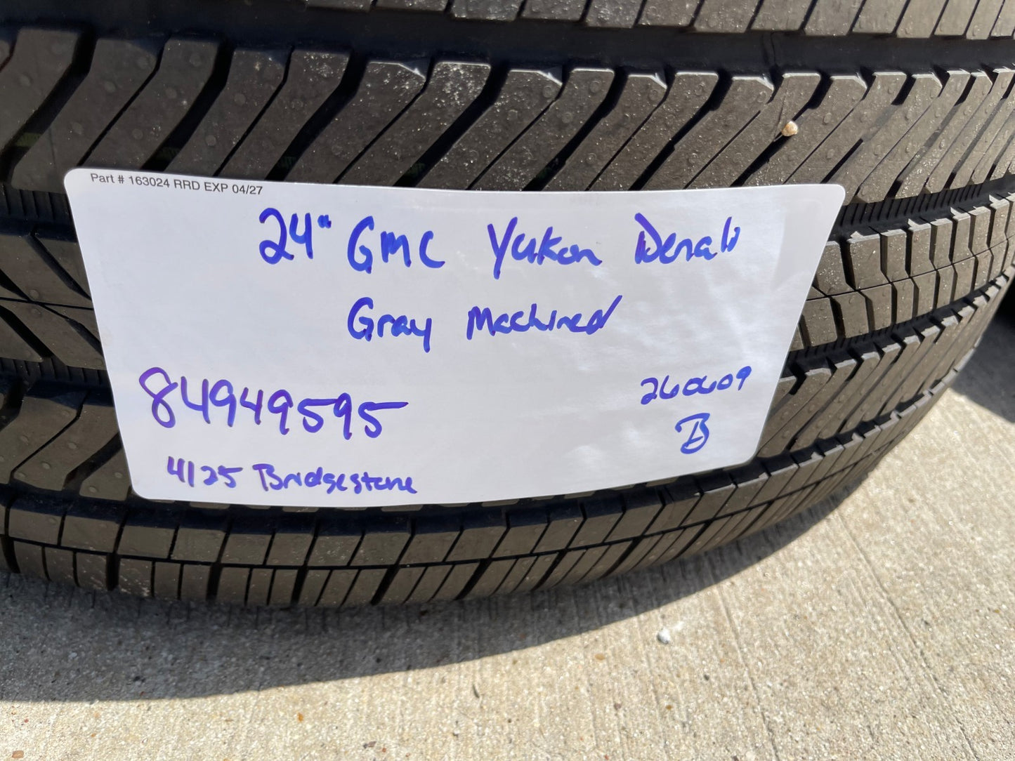 24" GMC Yukon Sierra DENALI OEM wheels rims rim # 84949595 1999-2027