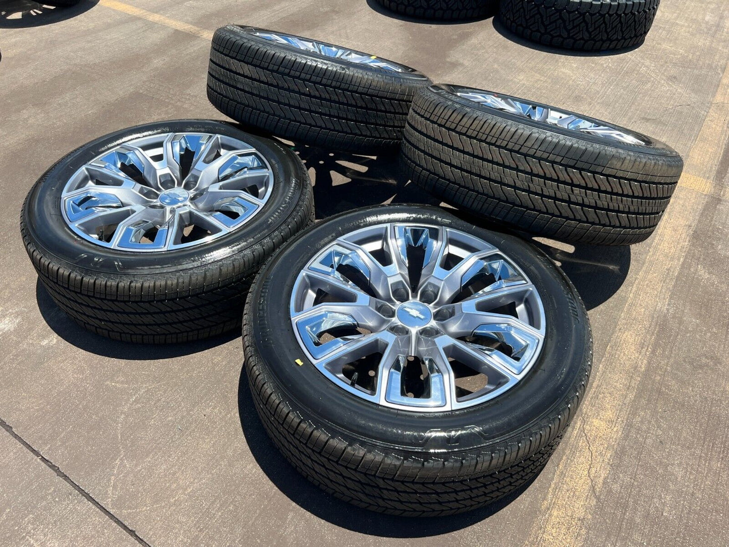 22" GMC Yukon Chevy Tahoe Escalade OEM chrome 95513 wheels rims NEW