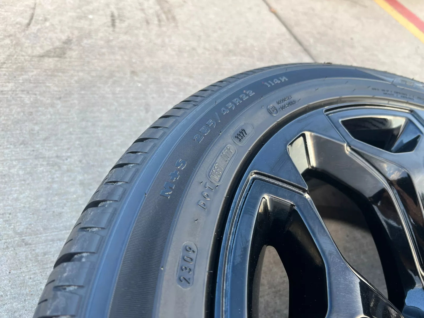 22" Dodge Ram 1500 OEM Laramie rims wheels tires 2685 black NEW