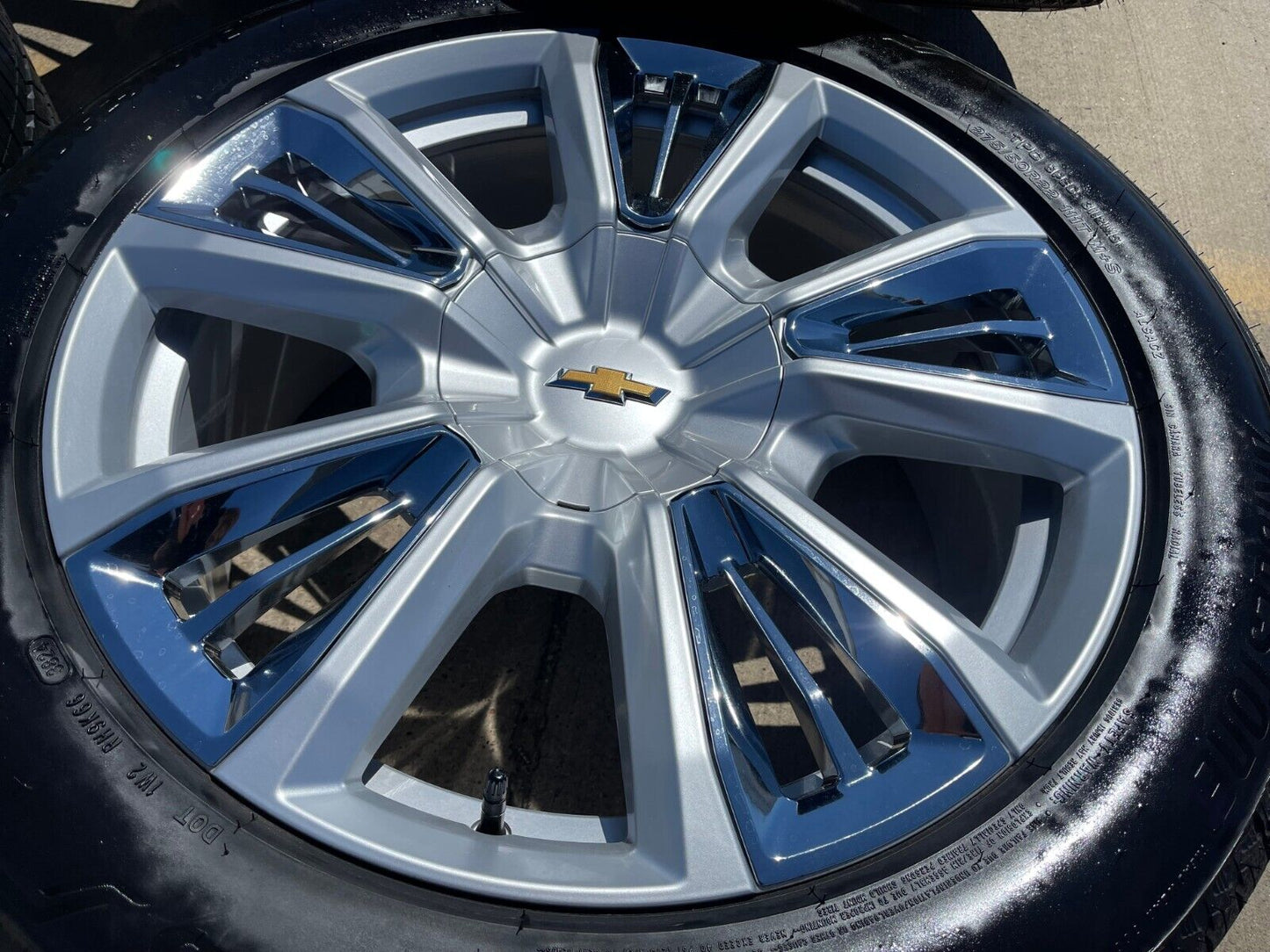 22" Chevy Tahoe RST OEM wheels rims 96951 Silverado Suburban 2023 2024 2025 NEW