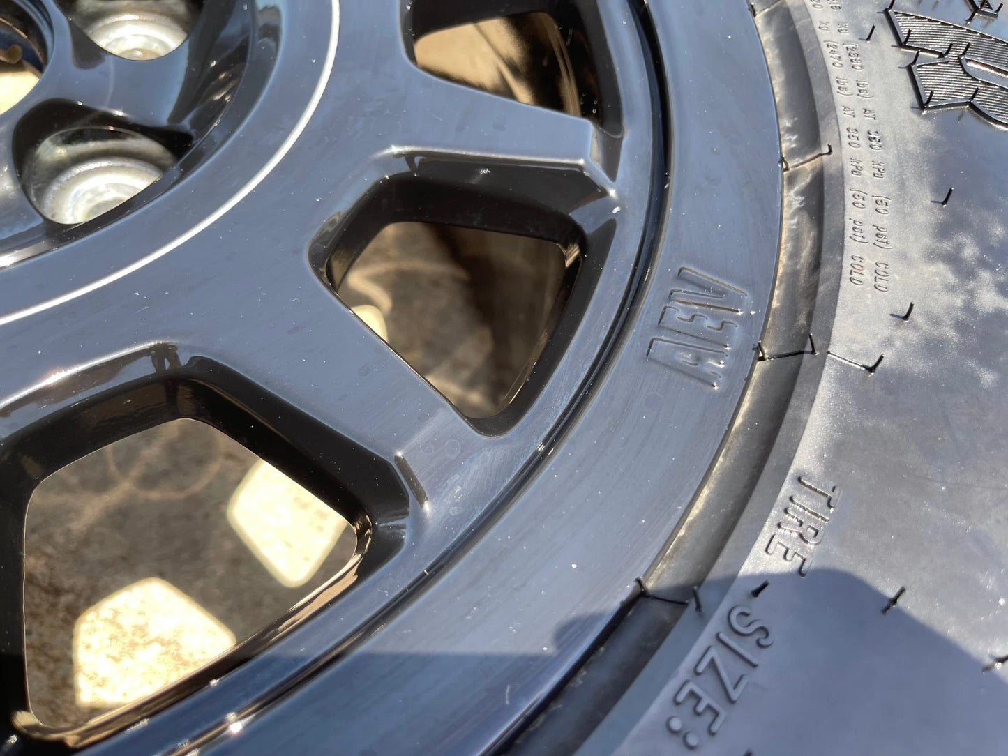 (1) 18" AEV SALTA GMC Sierra AT4X Chevy Silverado OEM rim wheel 2024 2025 NEW