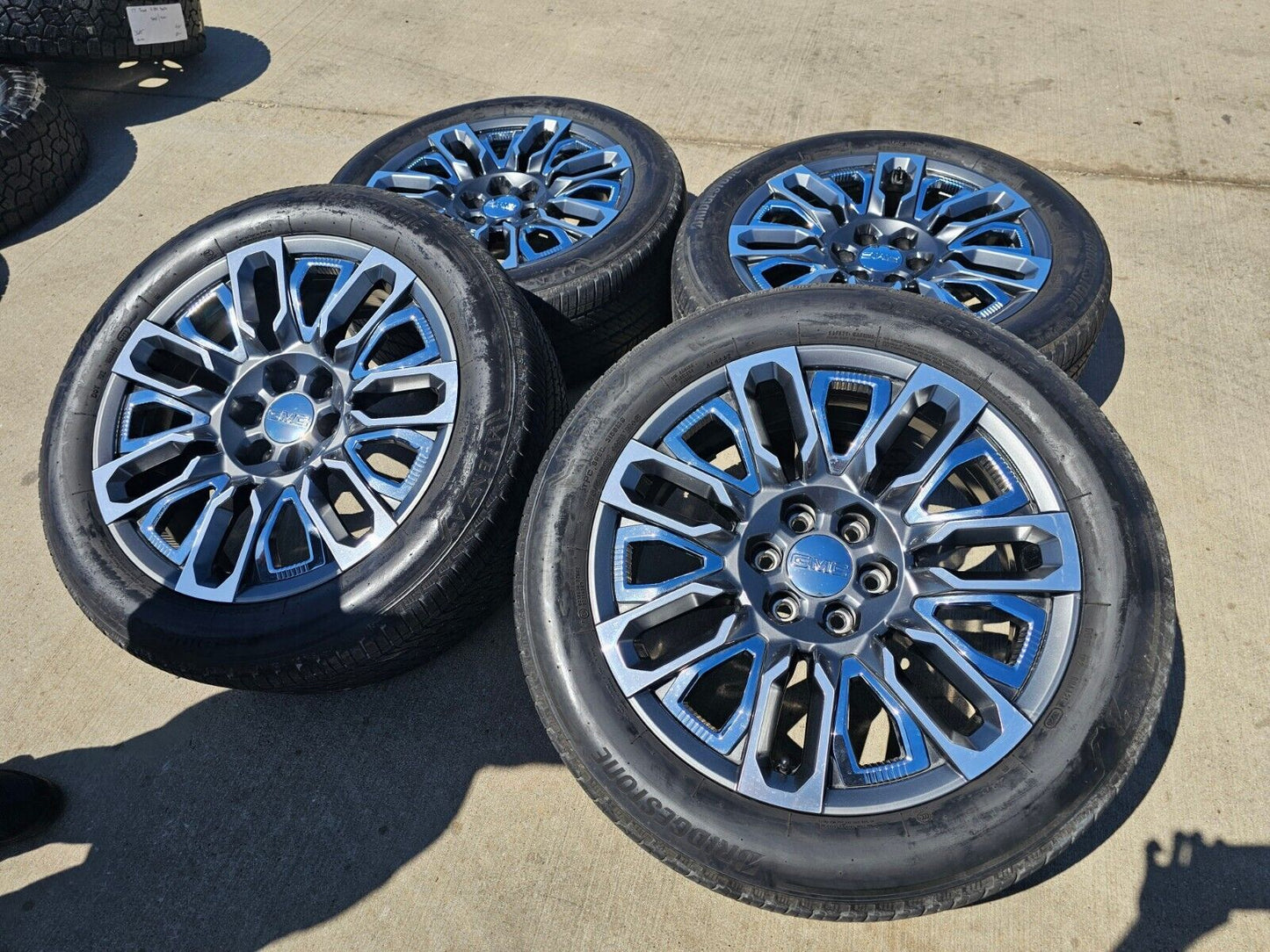 22" GMC Yukon Chevy Tahoe Escalade OEM 95486 wheels rims 2022 2023 2024 2025