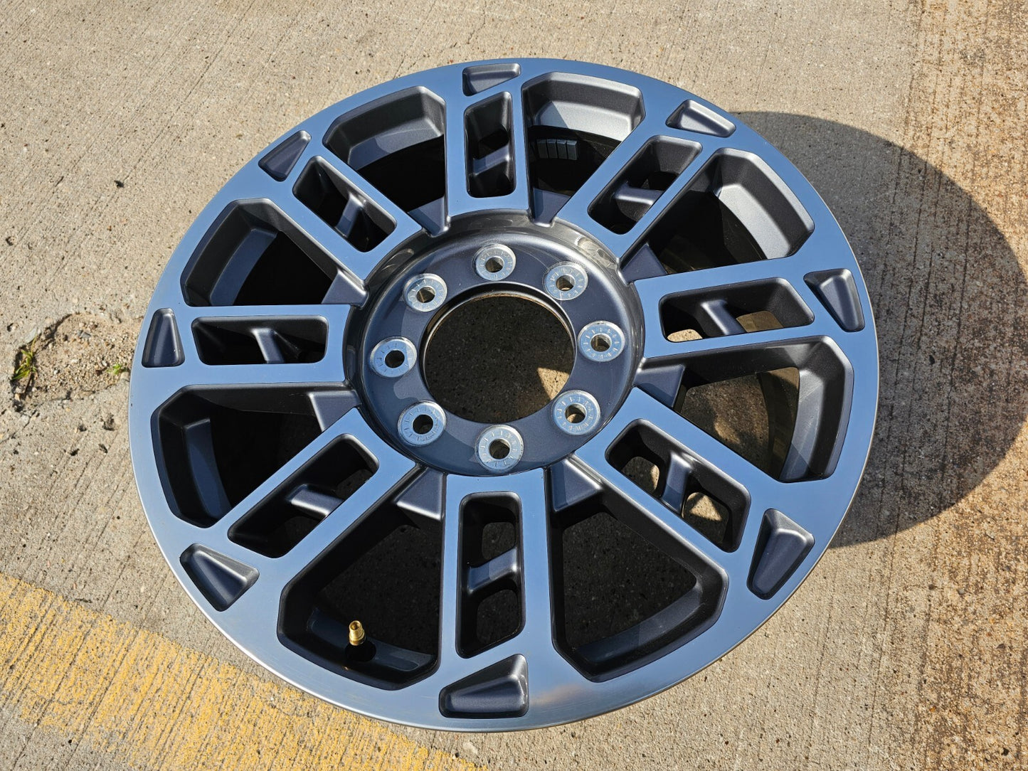 20" Ford F-250 F-350 OEM LIMITED Platinum wheel 10302 10483 rim 2023 2024 2025