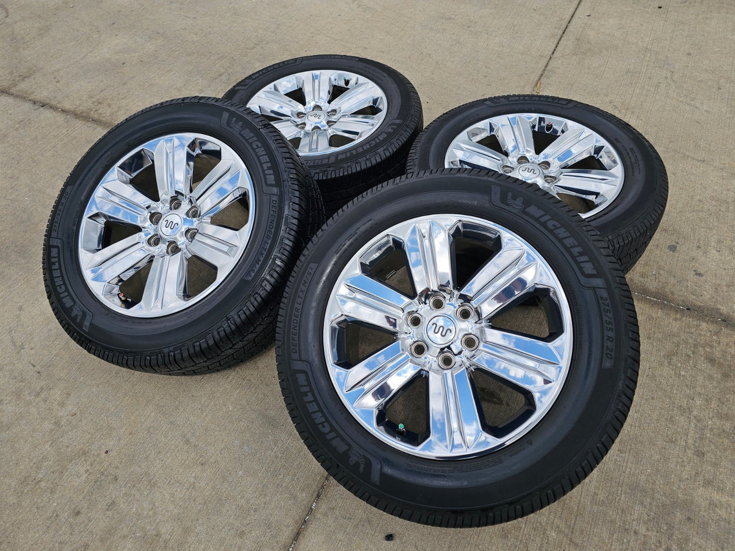 20" Ford F-150 Expedition OEM Lariat rims wheels 10171 tires CHROME MICHELIN