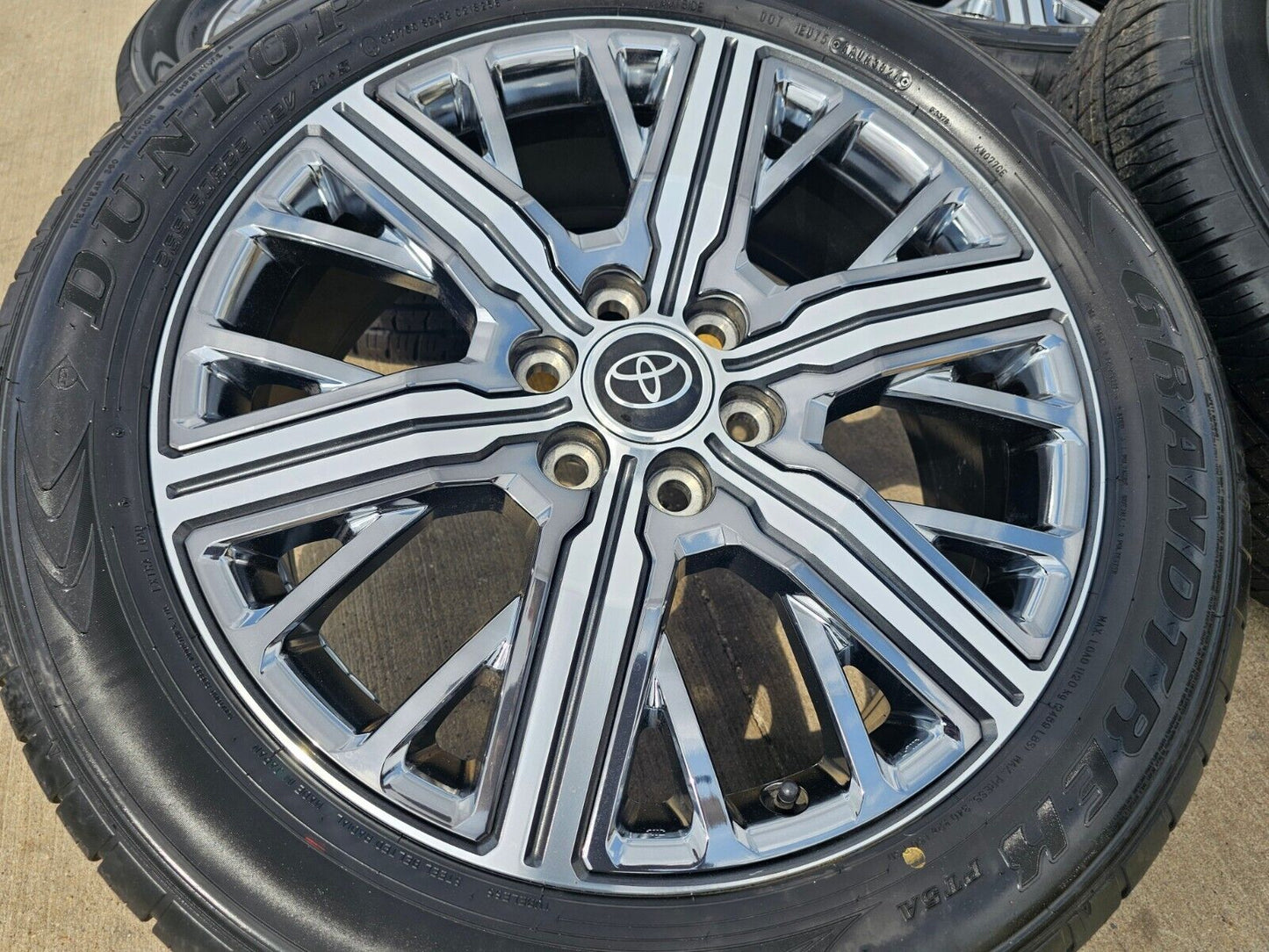 22" Toyota Tundra CAPSTONE OEM wheels rims 75282 95457 Sequoia 2024 2025 NEW