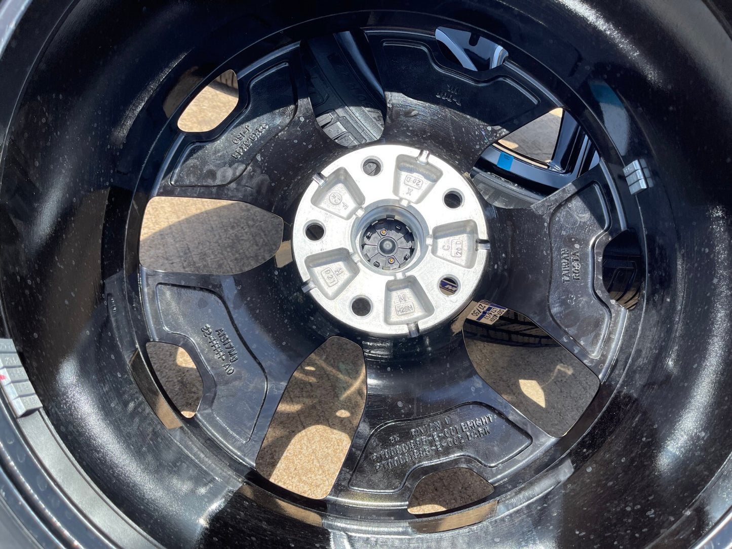 22" Rivian R1T R1S OEM wheels rims tires 2022 2023 2024 2025 2026 NEW MICHELIN