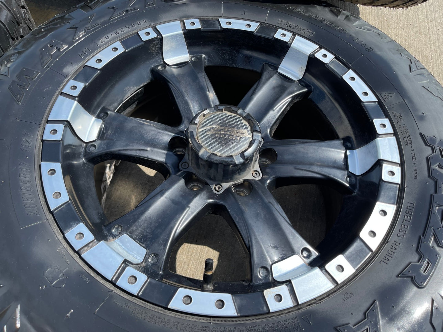 17" 17x8.5 MB Chaos Ford Expedition F-150 6x135 wheels rims tires