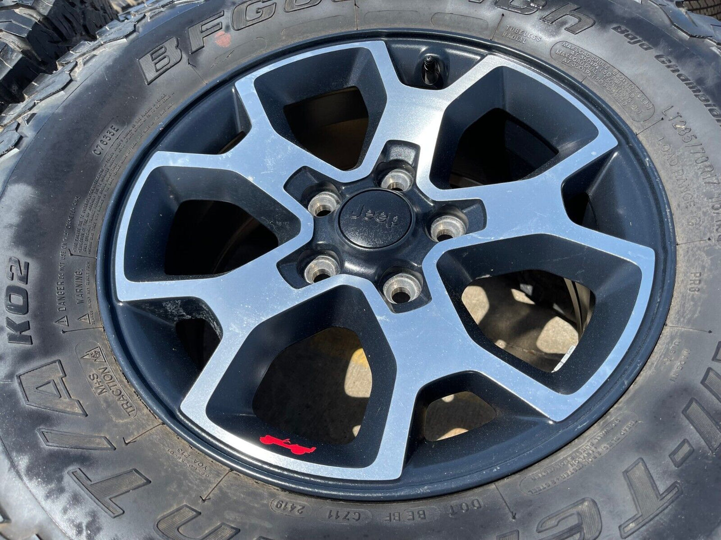 17" Jeep Wrangler Rubicon OEM 9218 Black wheels rims Gladiator BFG