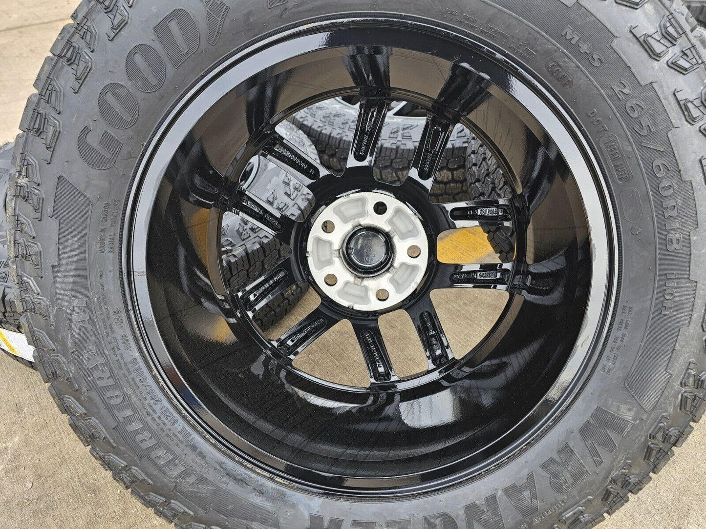 18" Jeep Grand Cherokee L OEM wheels rims 9286 Durango black 2023 2024 2025 NEW
