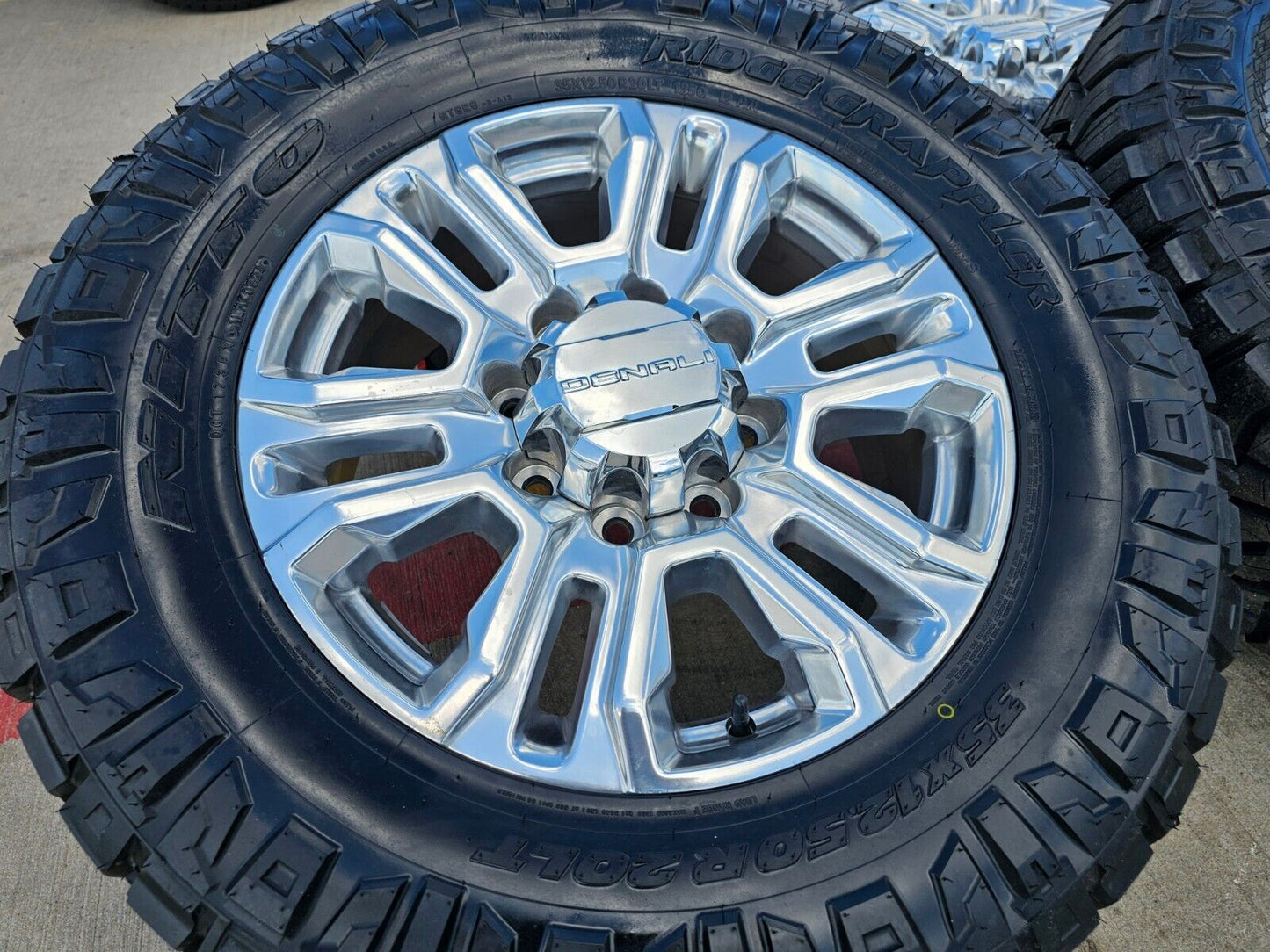 20" GMC Sierra 2500 3500 Denali OEM 5957 wheels rims 2024 2025 tires 35" NEW