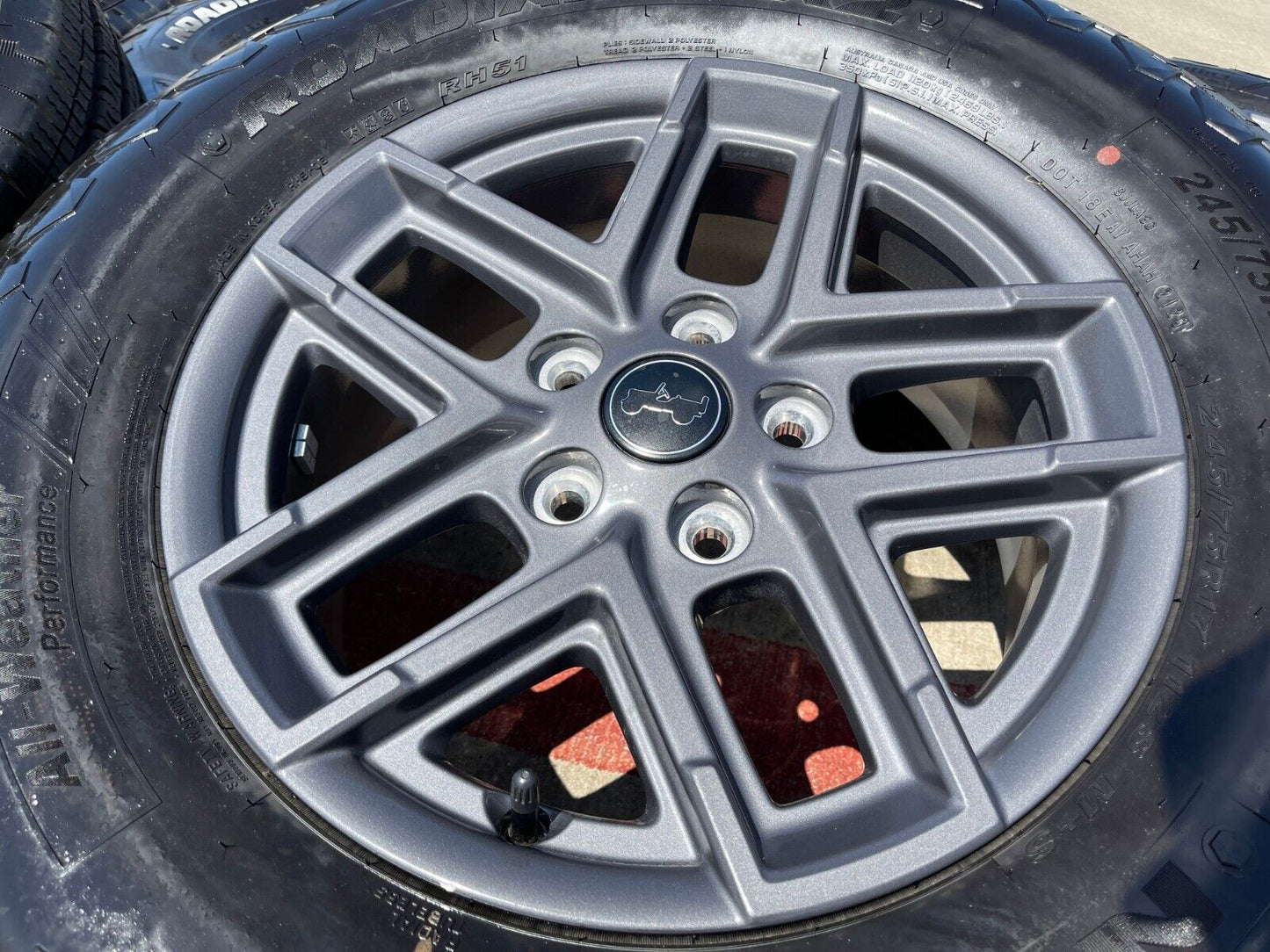 17" Jeep Wrangler Rubicon Sport OEM wheels rims 51649 Gladiator 2024 2025 NEW
