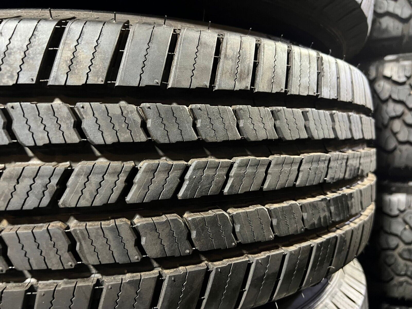 17" Ford F-250 F-350 OEM 3828 wheels rims tires MICHELIN 2021 2022 2023 2024
