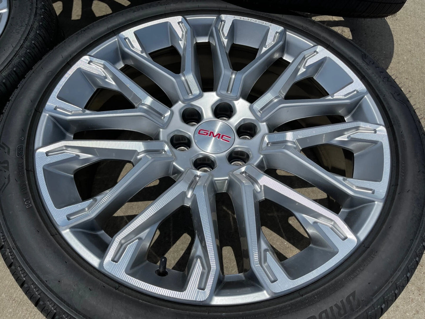 24" GMC Yukon Sierra DENALI OEM wheels rims tires 2022 2023 2024 2025 2026 NEW