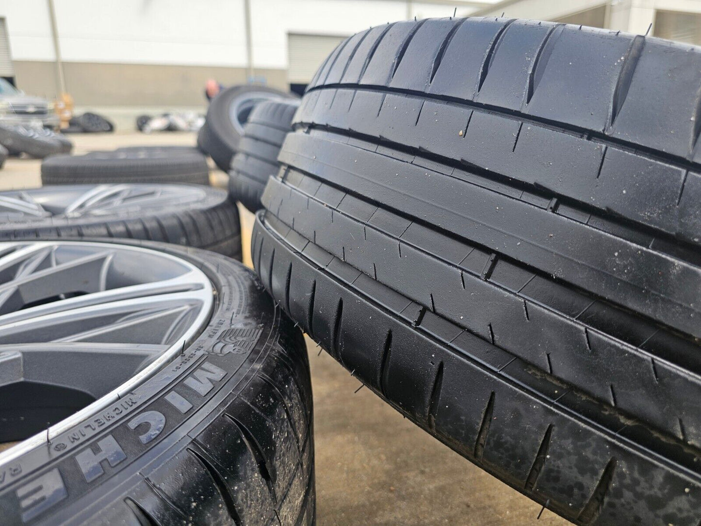 19" Hyundai Genesis G70 G80 OEM 71087 wheel rims Sonata tires MICHELIN