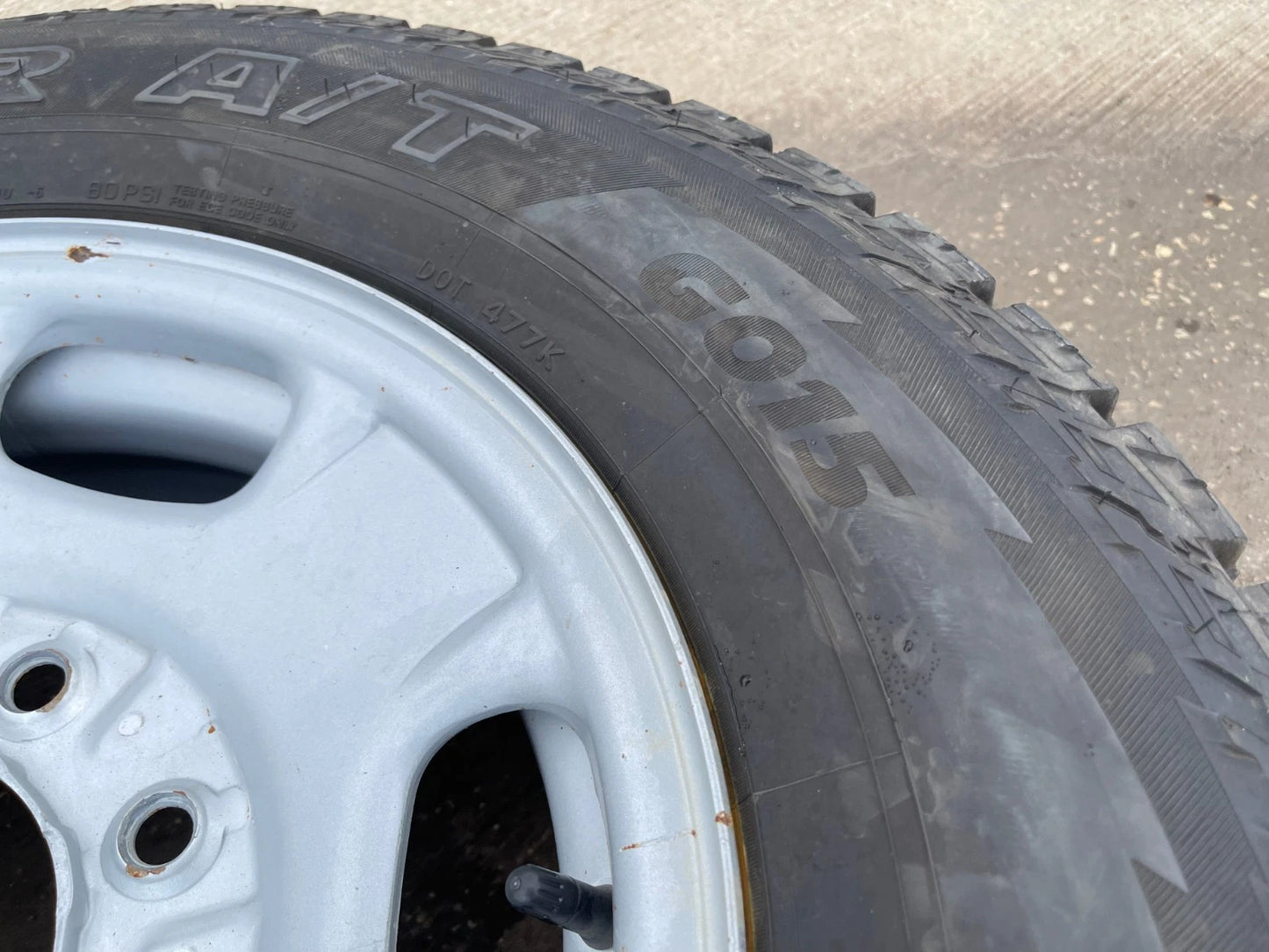 17" Chevy Silverado GMC Sierra 2500 OEM 8095 wheel rim tire Yokohama GEOLANDER