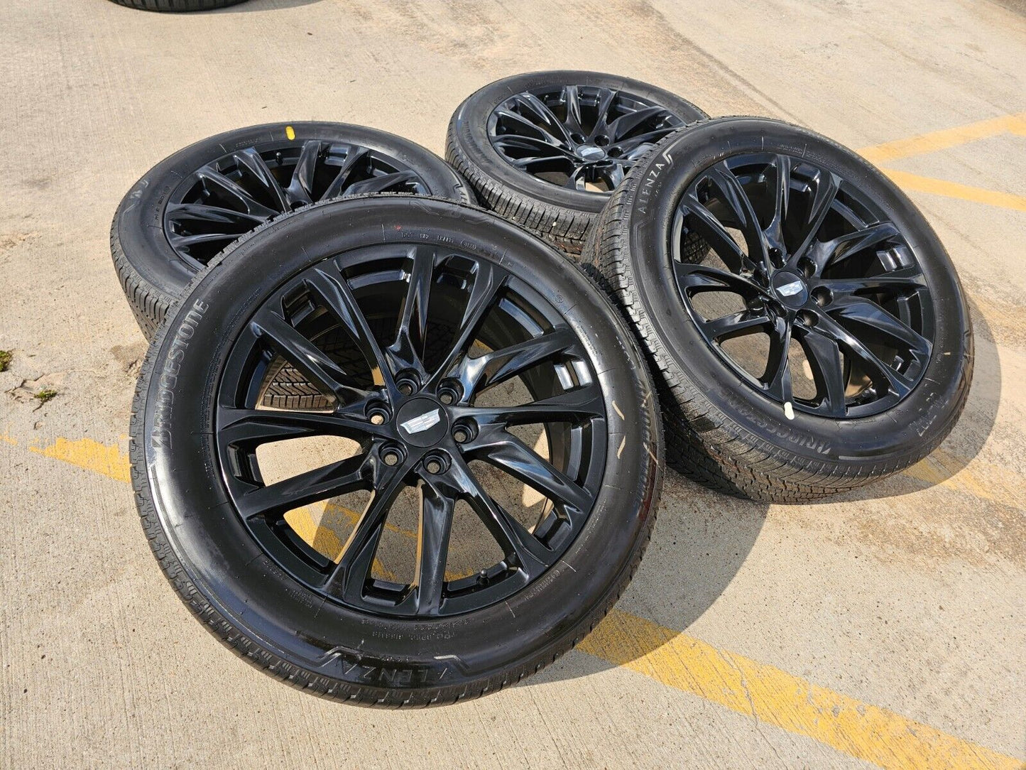 22" Cadillac Escalade Chevy Tahoe OEM Replica 95027 wheels rims 2023 2024 NEW