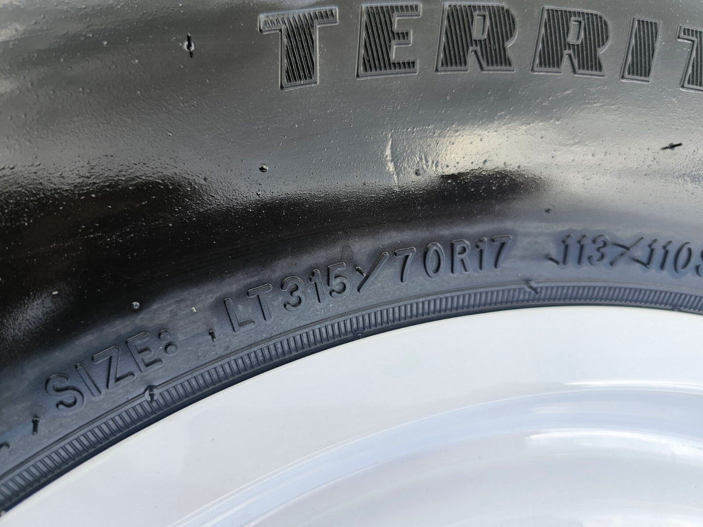17" Ford Bronco HERITAGE Limited Edition wheels rims white 2025 2026 NEW