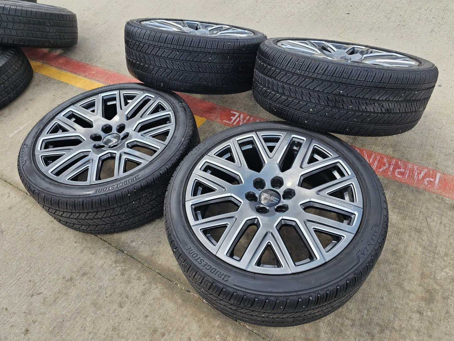 24" GMC Yukon Sierra DENALI OEM wheels rims tires 2022 2023 2024 2025 2026 NEW