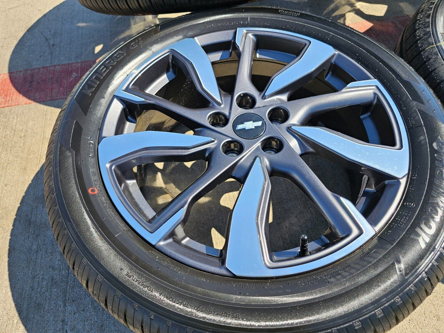 19" Chevy Equinox Trailblazer OEM wheels rims 14063 tires Terrain 2022 2023 2024