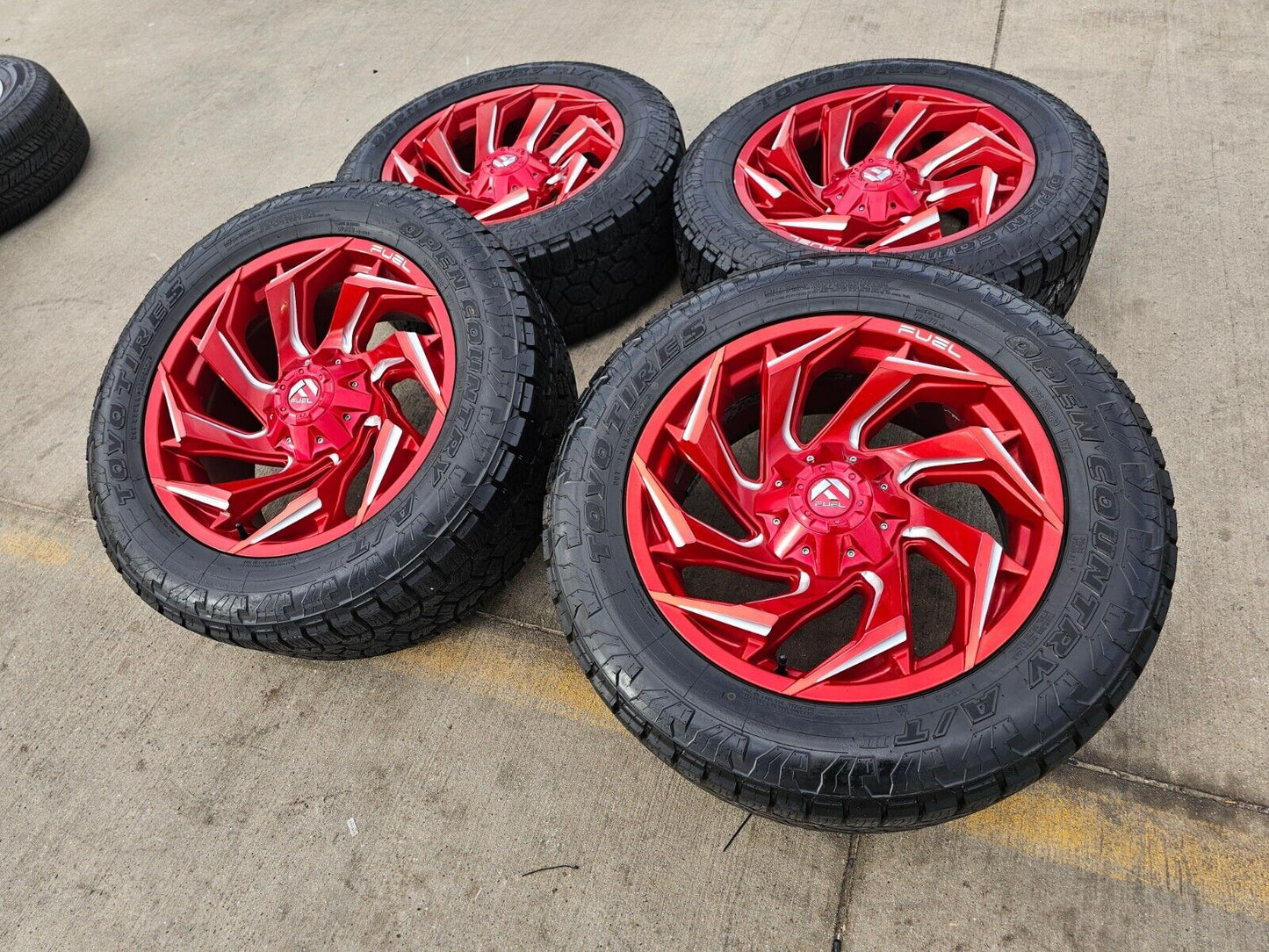 20x9 Fuel D754 REACTION Chevy Silverado Ford F-150 RAM wheels rims 6x139 6x135