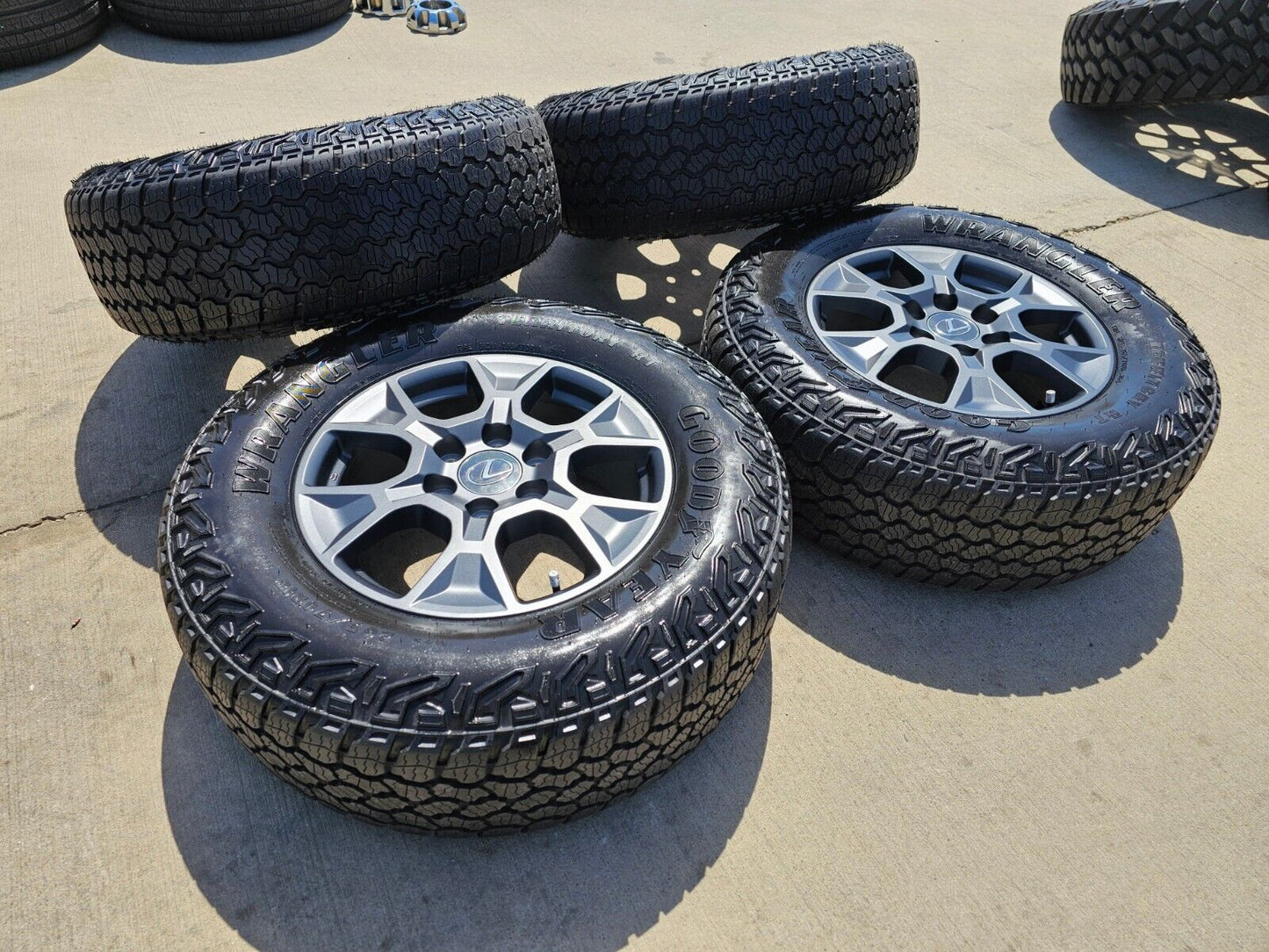 18" Lexus GX550 OEM wheels rims Toyota Land Cruiser Tundra Sequoia 2024 2025 R/T