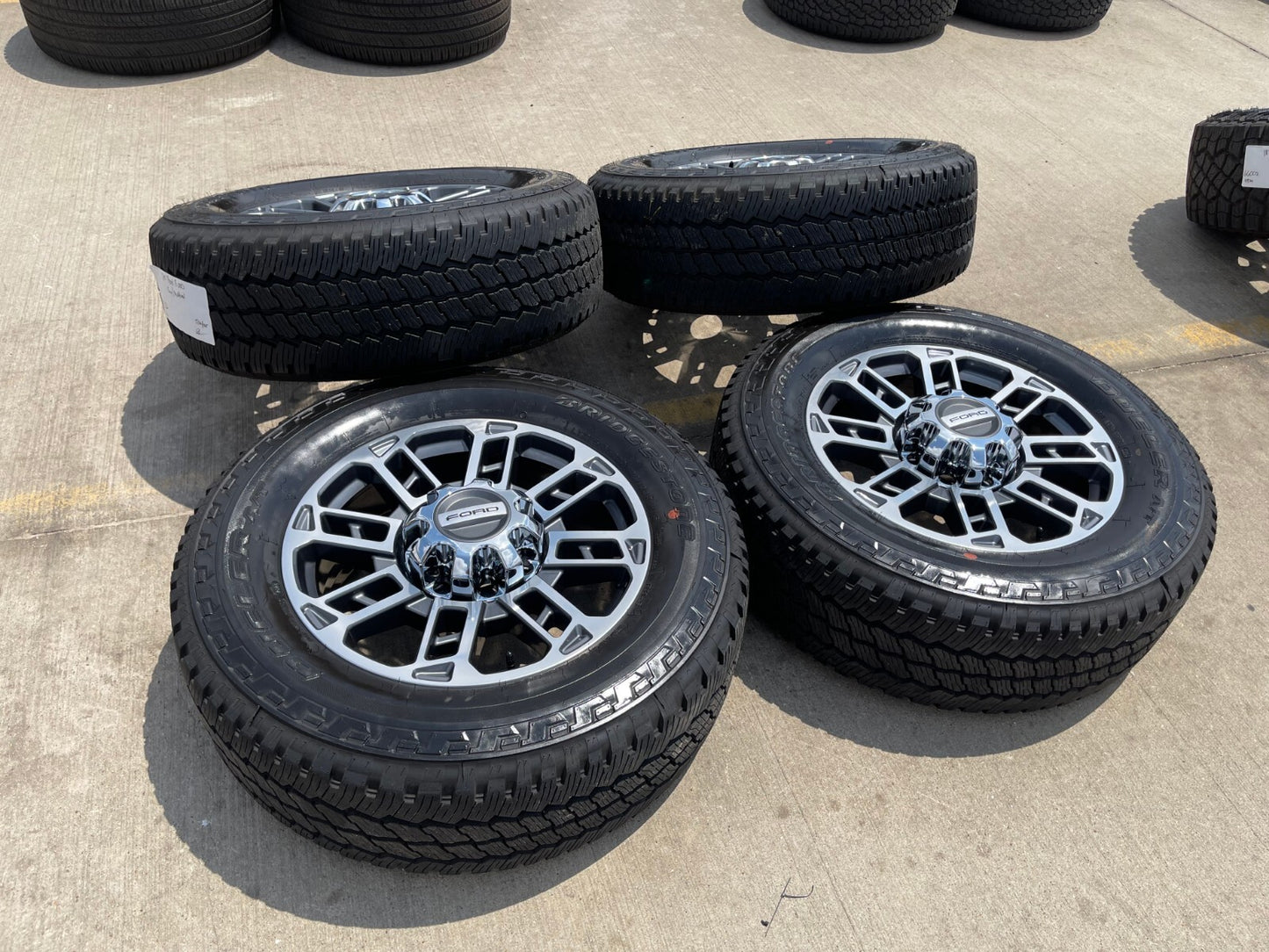 20" Ford F-250 F-350 OEM LIMITED Platinum wheels rims 10302 10483 2024 2025 2026