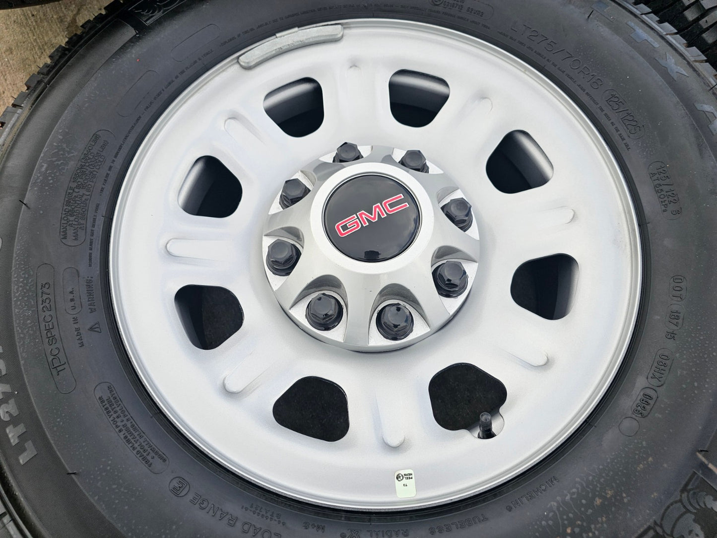 18" GMC Sierra Chevy Silverado 2500 3500 OEM 8096 wheels rims tires MICHELIN NEW