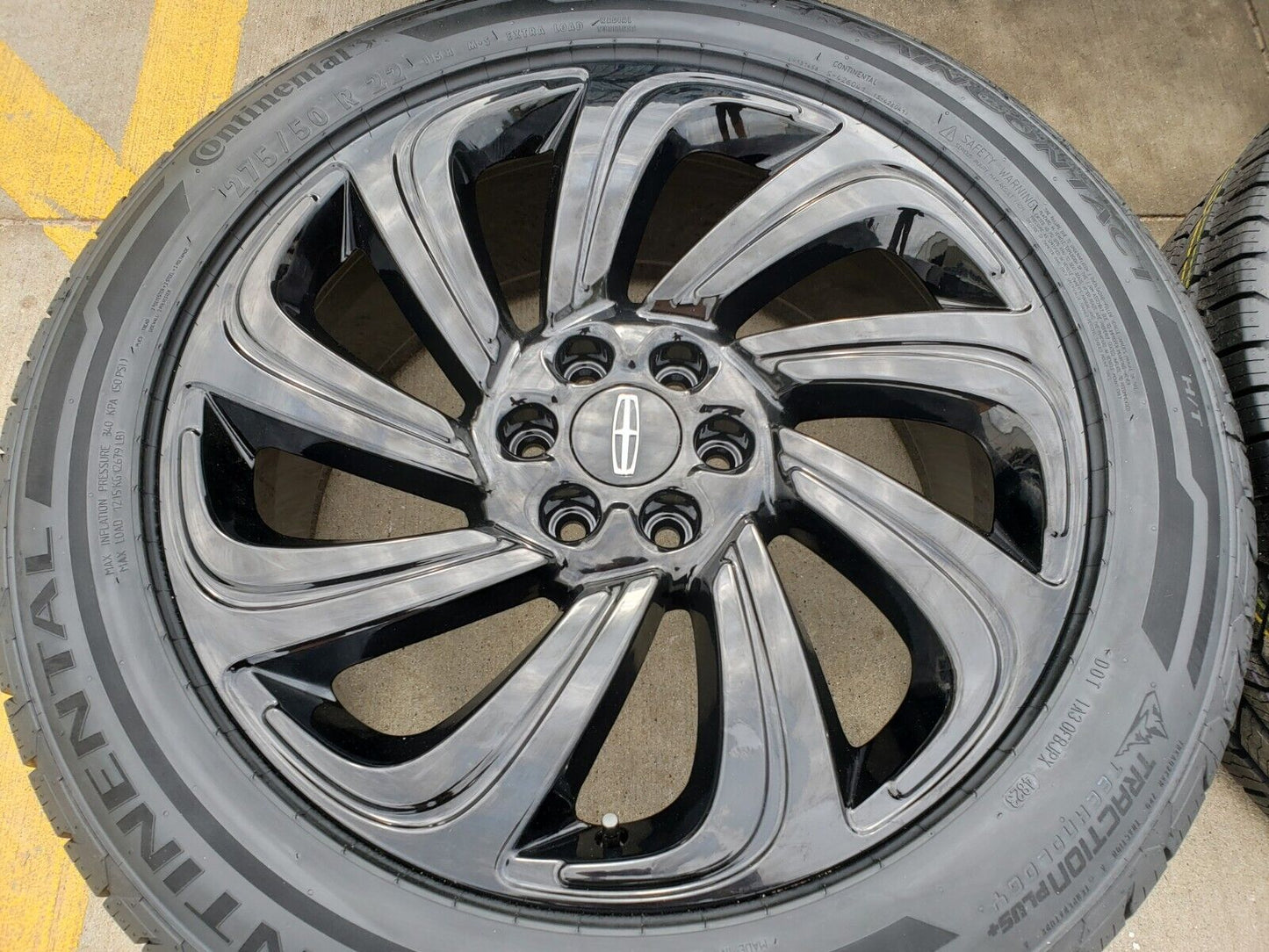 22" Lincoln Navigator OEM rims wheels 10497 Black Label tires NEW