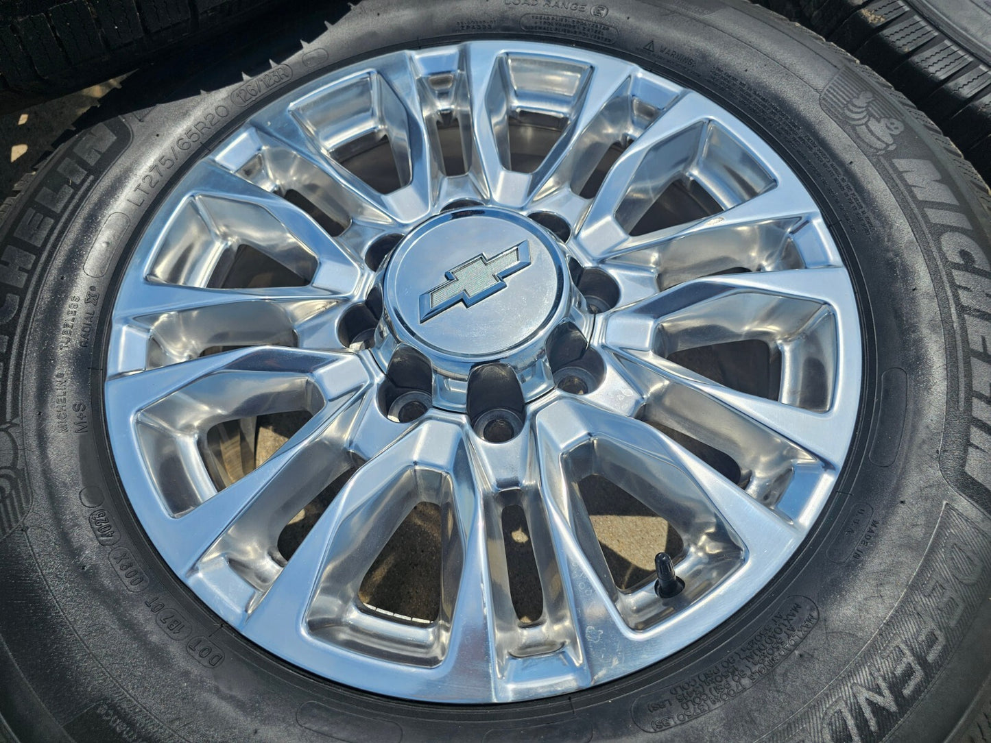 20" Chevy Silverado High Country 2500 3500 OEM 5961 wheels rims tires MICHELIN