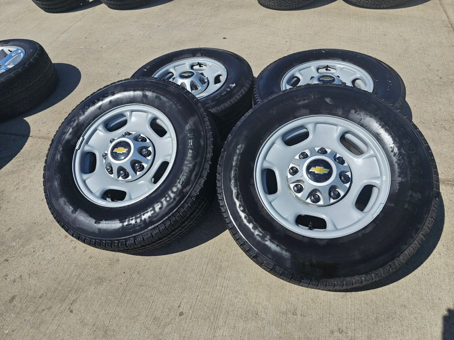 17" Chevy Silverado GMC Sierra 2500 OEM 8095 wheels 2021 2022 2023 2024 2025 NEW